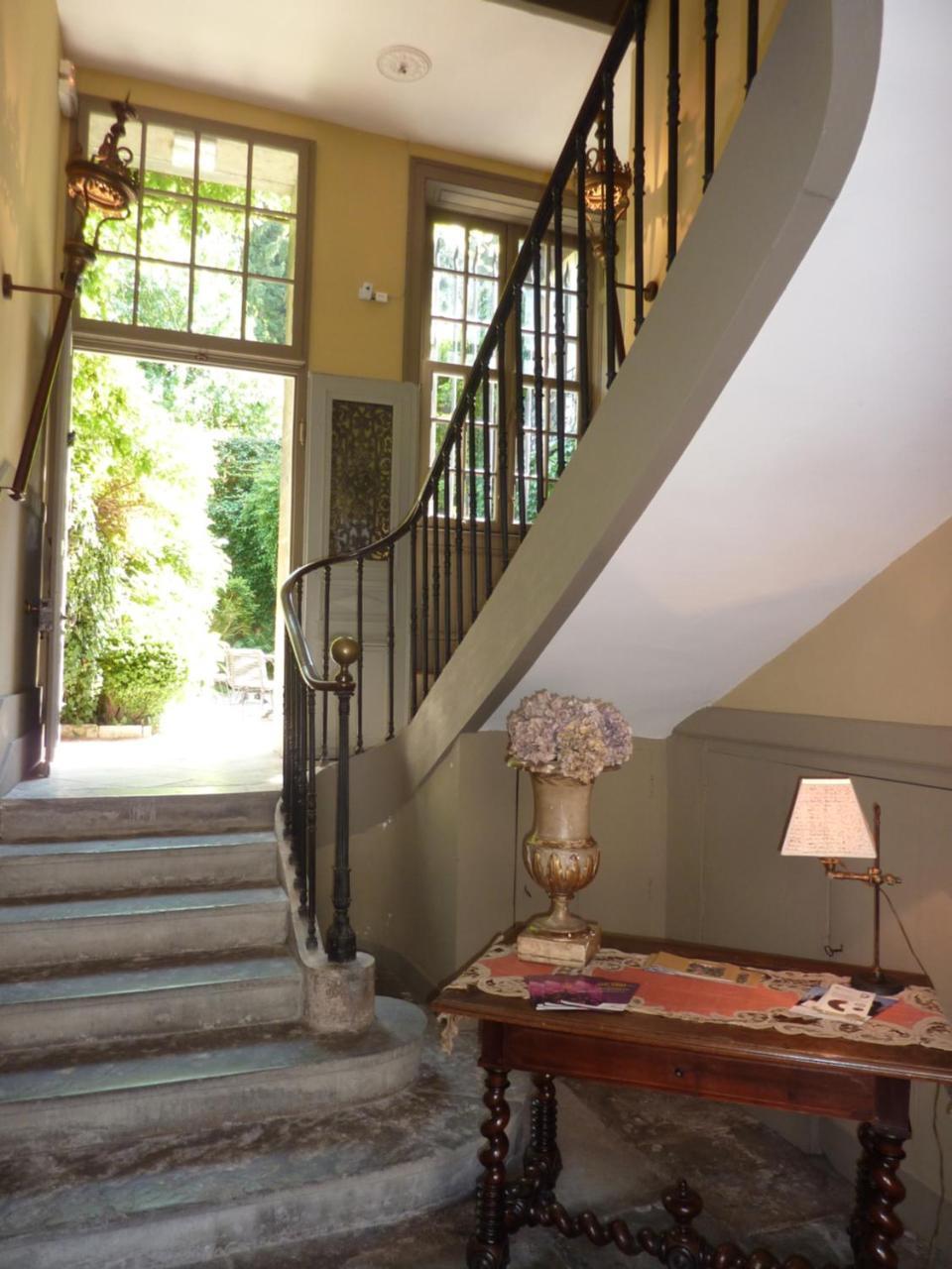 Residence Charles Quint Besancon Bagian luar foto