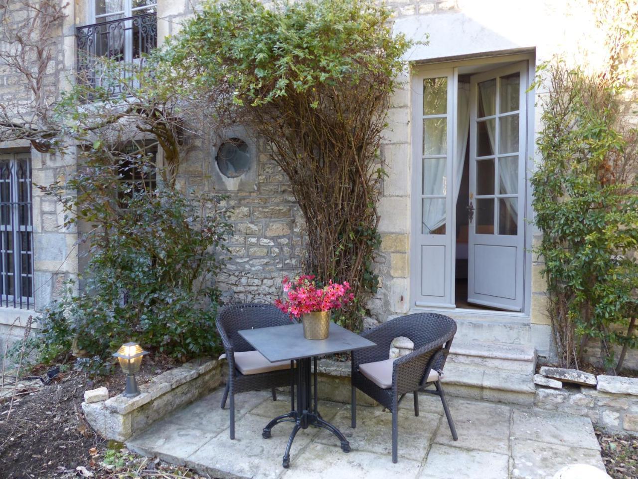 Residence Charles Quint Besancon Bagian luar foto