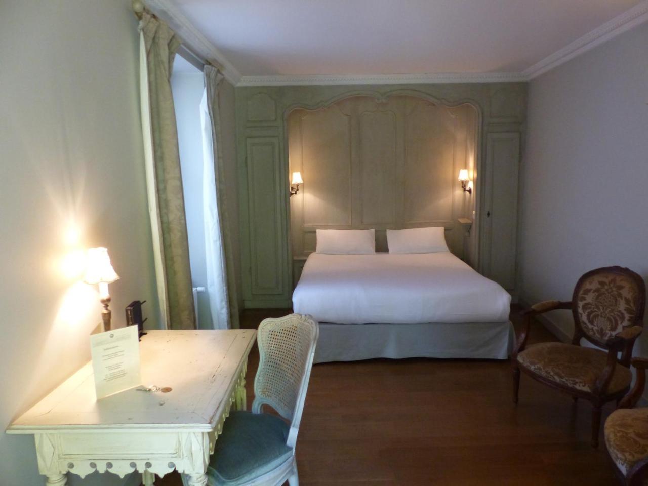 Residence Charles Quint Besancon Bagian luar foto